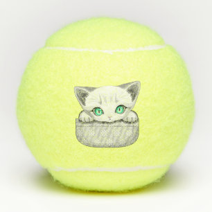 Katze Niedlich und spielerisch aus einem Pocket Tennisbälle