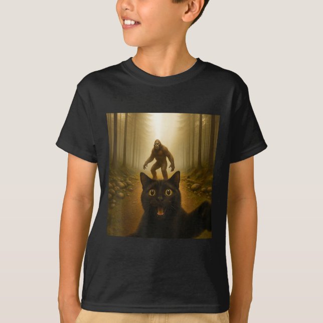 Katze Selfie mit Bigfoot Funny Cats Geschenke für  T-Shirt (Vorderseite)