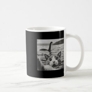 Katze Selfie mit Loch Ness Monster Funny Cats Men Kaffeetasse