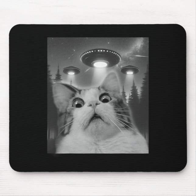 Katze Selfie mit Ufos Mousepad (Vorne)