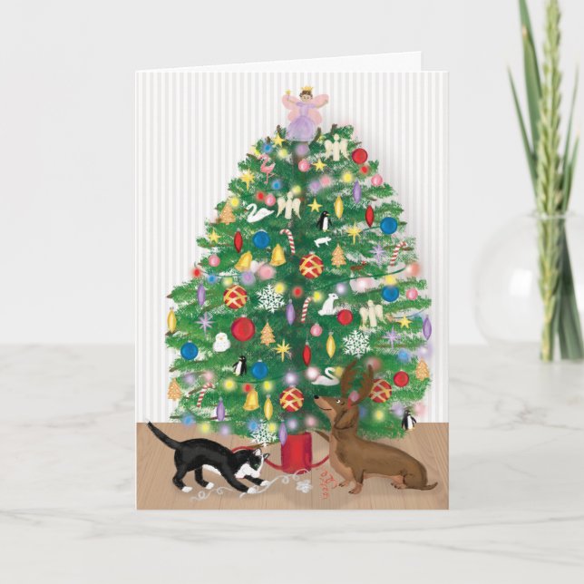 Katze und Dackel unter der Weihnachtsbaumkarte Karte (Vorderseite)