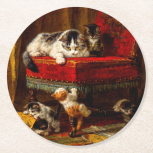 Katze und Kätzchen spielen mit Stuhl Runder Pappuntersetzer