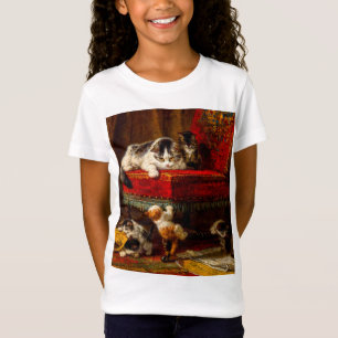Katze und Kätzchen spielen mit Stuhl T-Shirt