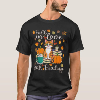 Katze verliebt sich in lesenden Buchliebhaber Herb T-Shirt