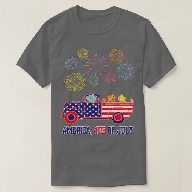 Katzen auf Lkw tanzen mit Feuerwerkskörpern T-Shirt (Design vorne)