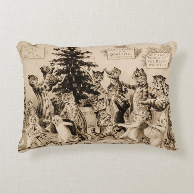Katzen, die den Weihnachtsbaum von Louis Wain schm Dekokissen (Vorderseite)