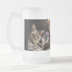 Katzen, die Poker spielen Mattglas Bierglas