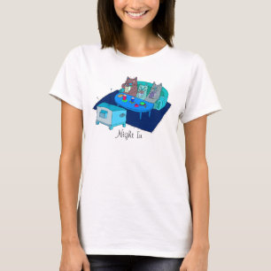Katzen-Familie, die Fernsehniedlichen Kunst-T - T-Shirt