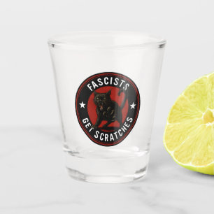 Katzen gegen Faschisten Schnapsglas