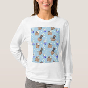 Katzen in Kiste und Milchfallen auf blau T-Shirt