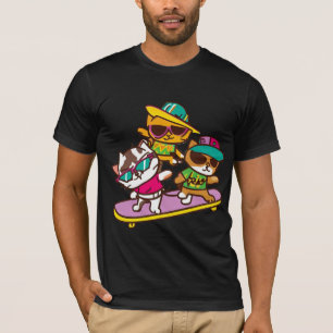 Katzen spielen Skateboard mit Brillen Hip Hop Hut T-Shirt