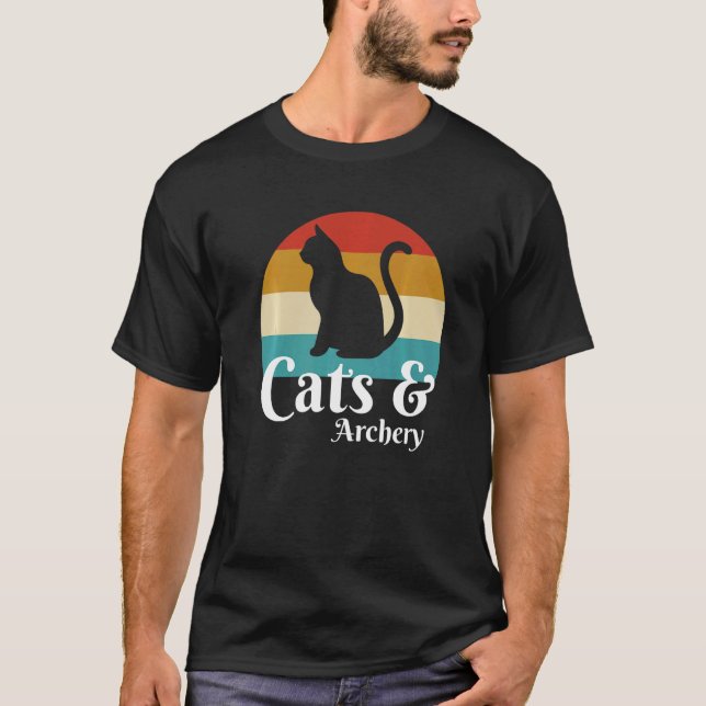 Katzen und Bogenschießen T-Shirt (Vorderseite)