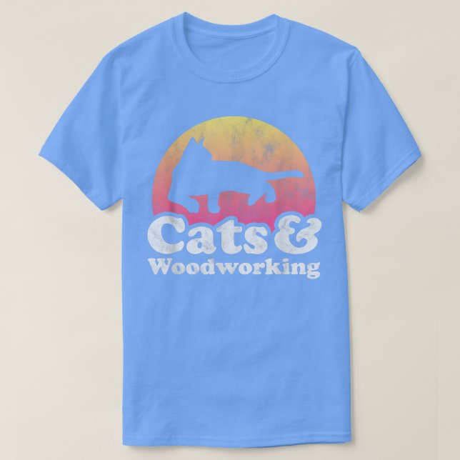 Katzen und Holz, für Männer oder Frauen T-Shirt (Design vorne)