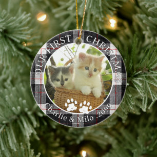 Katzen Unser Erstes Weihnachtsfoto Kariert Keramik Ornament