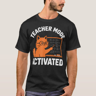 Katzenlehrermodus aktiviert Lustiger Klassenraum T-Shirt
