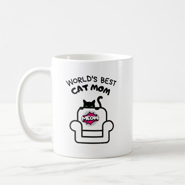 Katzenmutter melkt Tasse (Links)