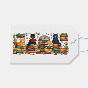 Katzenszene in gemütlicher Bibliothek beim Bücherl Geschenkanhänger