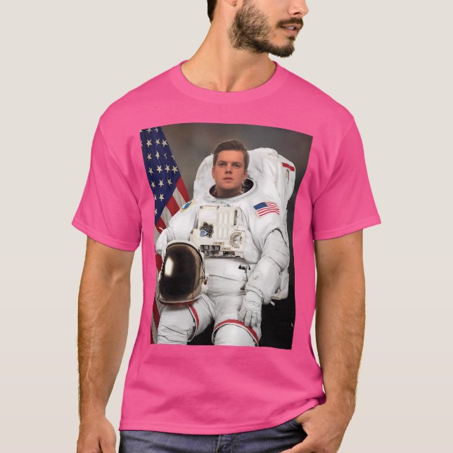 Kaukasier James T-Shirt (Vorderseite)
