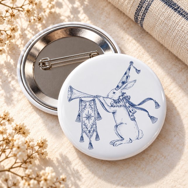 Kauziger blauer Herold-Hase mit Trompete Button (Von Creator hochgeladen)