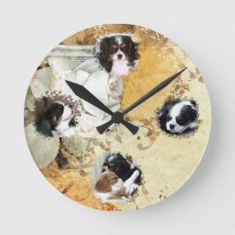 Kavalier König Charles Spanier Runde Wanduhr