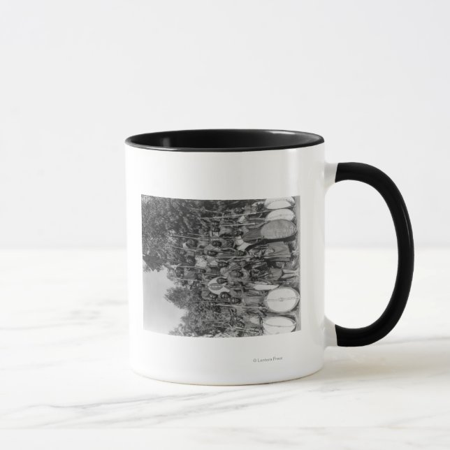 Kavirdos mit Speeren und Schilden Fotografie Tasse (Rechts)