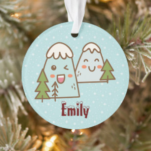 Kawaii-Berge im Schnee Personalisiert Ornament
