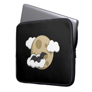 Kawaii Happy Bat Flying on Full Moon Laptopschutzhülle