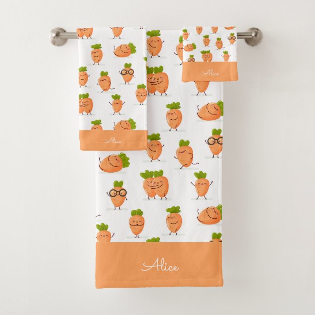Kawaii pattern of fun carrots badhandtuch set (Insitu)