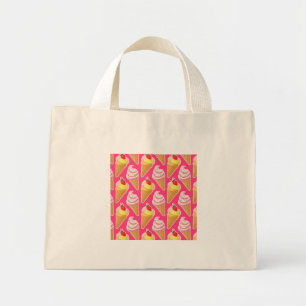 Kawaii pink pattern with strawberry ice cream mini stoffbeutel
