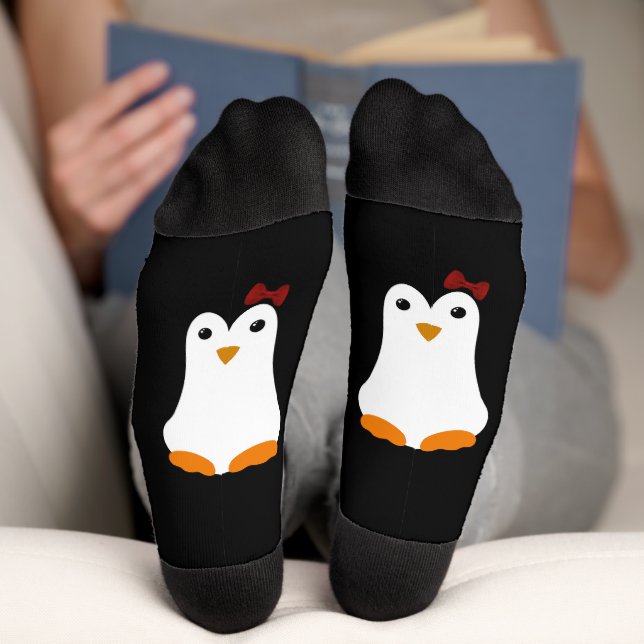 Kawaii Red Bow Penguin Socken (Unterseite)