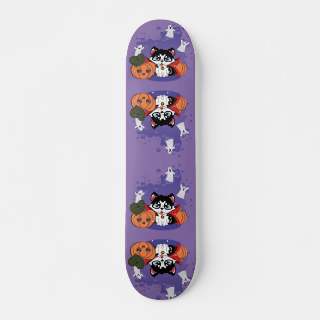 Kawaii zählen Huskula mit Kürbis und Geistern Skateboard (Vorne)