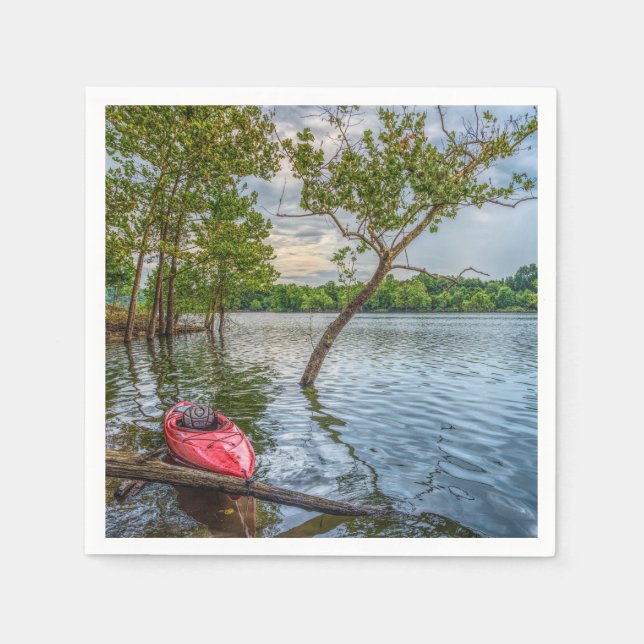 Kayak schwimmend am Tischtennissee Serviette (Vorderseite)