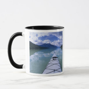 Kayakfahren am Ende des Azure Lake in Wells Tasse