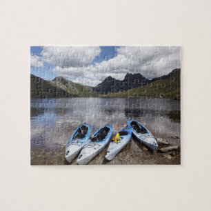 Kayaks, Cradle Mountain und Dove Lake, Cradle