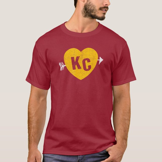KC Rotes & Gelbes Herz & Pfeil KC T-Shirt (Vorderseite)