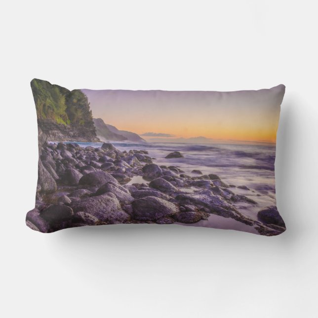 Ke'e Beach und Poipu Sunrise Hawaiian Reversible Kissen Für Draußen (Vorderseite)