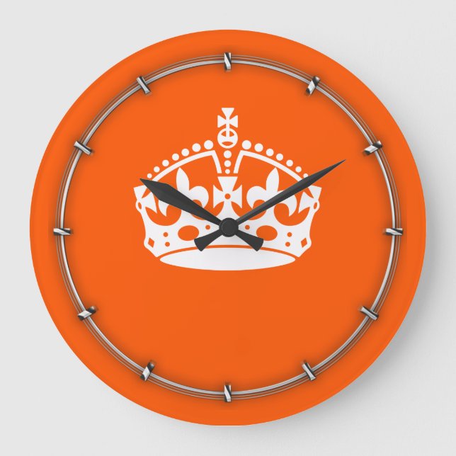 KEEP CALM CROWN Icon on Orange Customize This Große Wanduhr (Vorderseite)