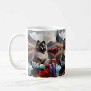 Keeshond auf einem Paddel: Ein landschaftliches Ab Kaffeetasse