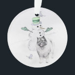 Keeshond Christmas Snowman Painting Dog Art Ornament<br><div class="desc">Keeshond Weihnachten Snowman Hund Portrait, Original-Bild. Wir sind auf niedliche und lustige Originalkunst spezialisiert, die wir für Sie selbst oder als Geschenk für Ihre Keeshond-Freunde kaufen können. Seien Sie kreativ - klicken Sie auf KENNEN, um Text hinzuzufügen/zu entfernen/zu ändern, das Bild zu verändern, Farben zu ändern oder alles andere, was...</div>