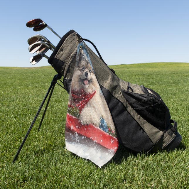 Keeshond Hund in Sledge Lass es Schnee Weihnachten Golfhandtuch (Gras)