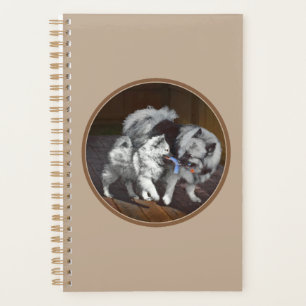 Keeshond Playtime Malerei - Niedliche Original Dog Planer
