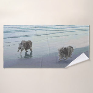 Keeshonds an der Küste Malerei Hund Kunst Badhandtuch Set