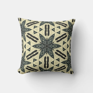 Keiko Echo - Tribal Inspiriert Throw-Kissen Kissen