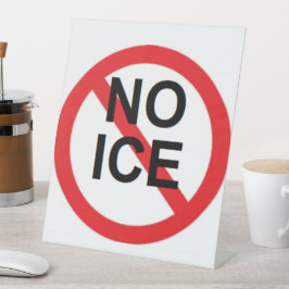 KEIN EIS SOCKELSCHILD