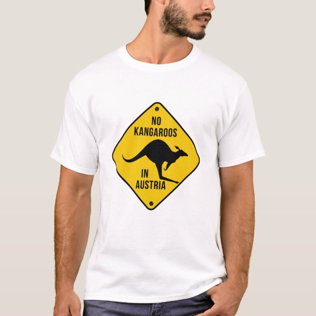 Kein Kängurus in Österreich Gewittertes Känguru Ge T-Shirt (Vorderseite)