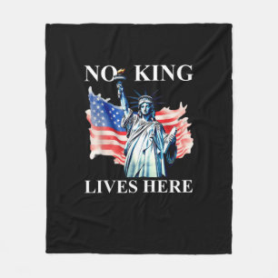 Kein König lebt in Amerika Freiheitsflagge Patriot Fleecedecke