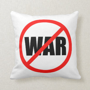 Kein Kriegszeichen Kissen