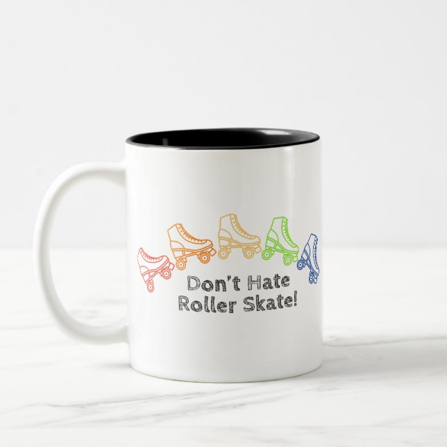 Kein Roller-Skate LGBTQ+ Regenbogen Derby Zweifarbige Tasse (Links)