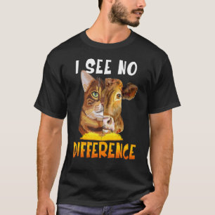 Kein Unterschied Sehen Vegetarische Kuh Und Katze T-Shirt