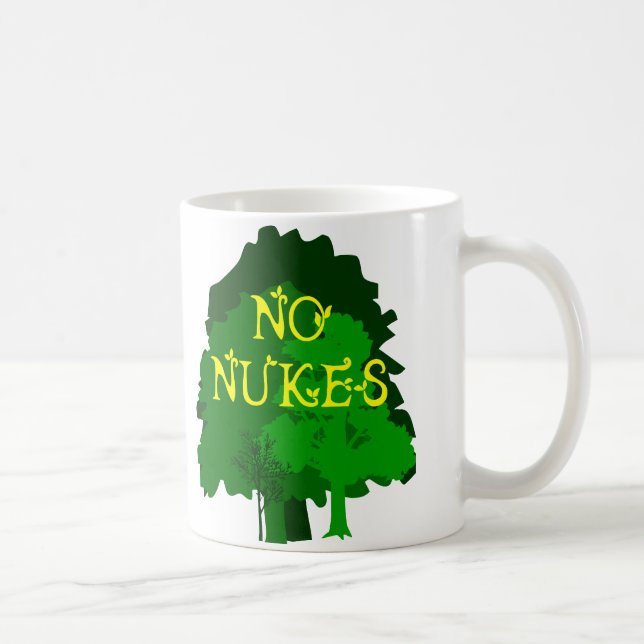 Keine Kernwaffen mit der grünen Baum-Kaffee-Tasse Tasse (Rechts)